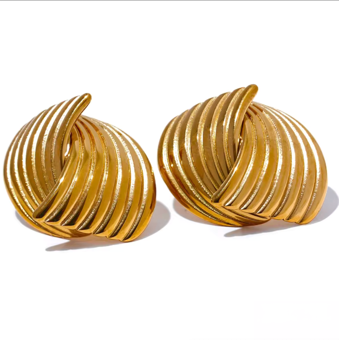 Tessic Wave Texture Earrings