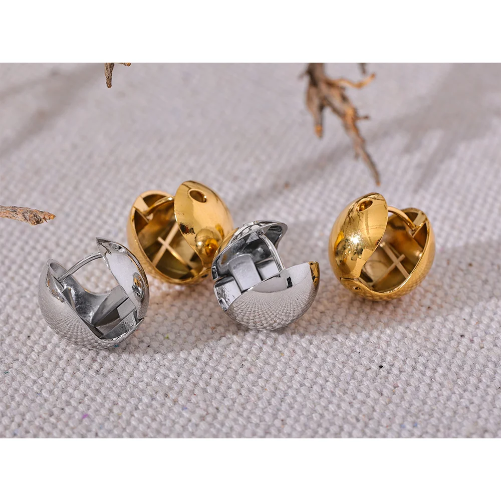 Tessic Ball Earrings