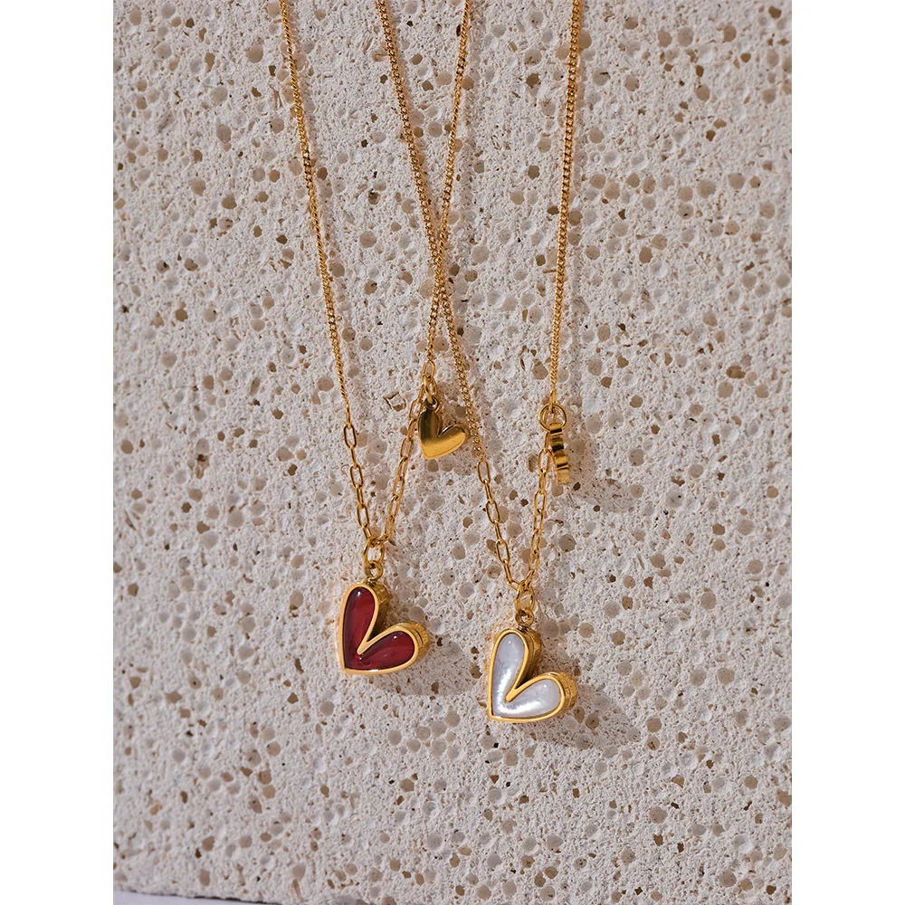 Tessic Double Heart Pendant Necklace