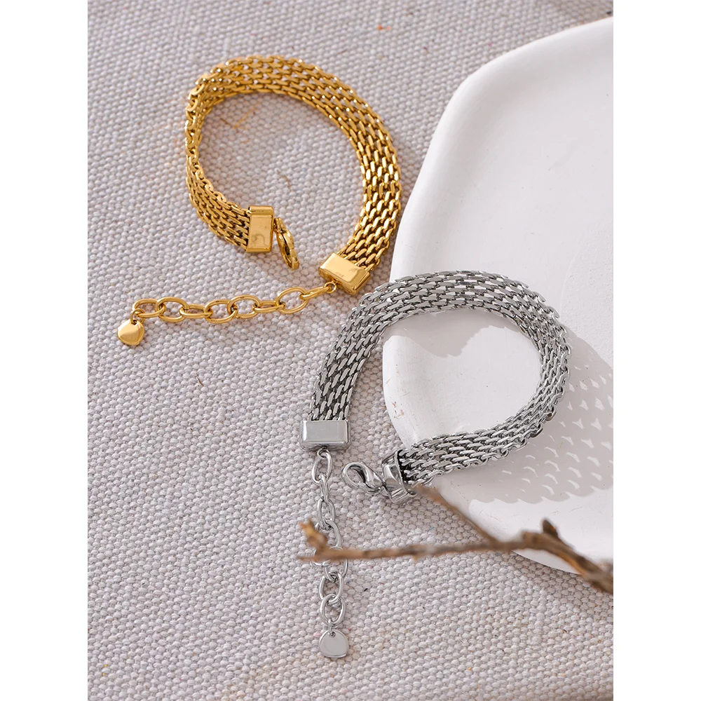 Tessic Gold Mesh Bracelet