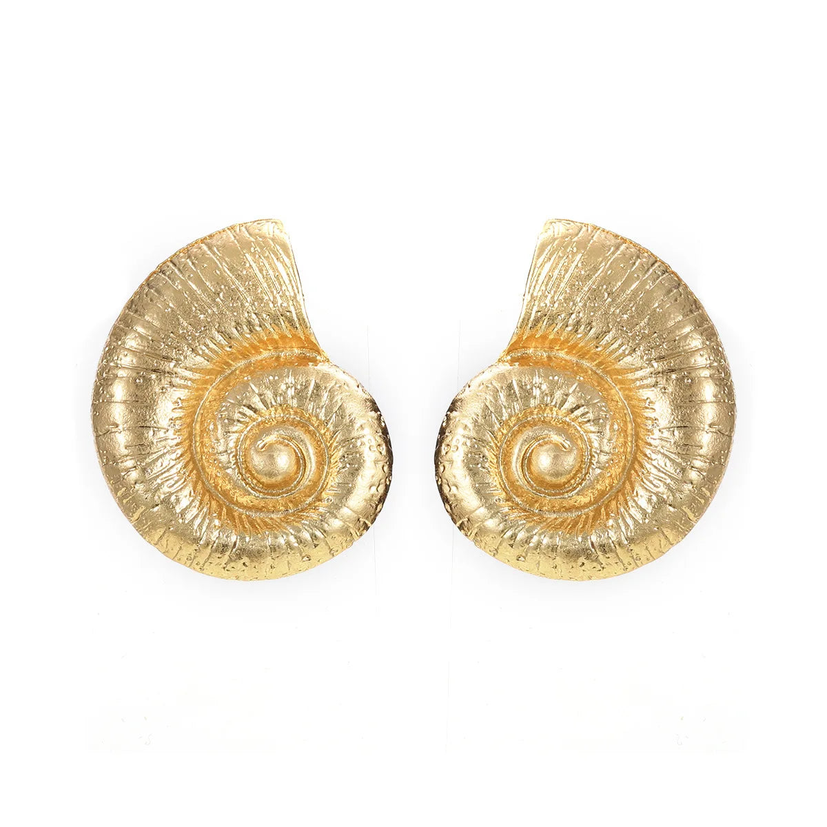 Tessic Vintage Conch Earring