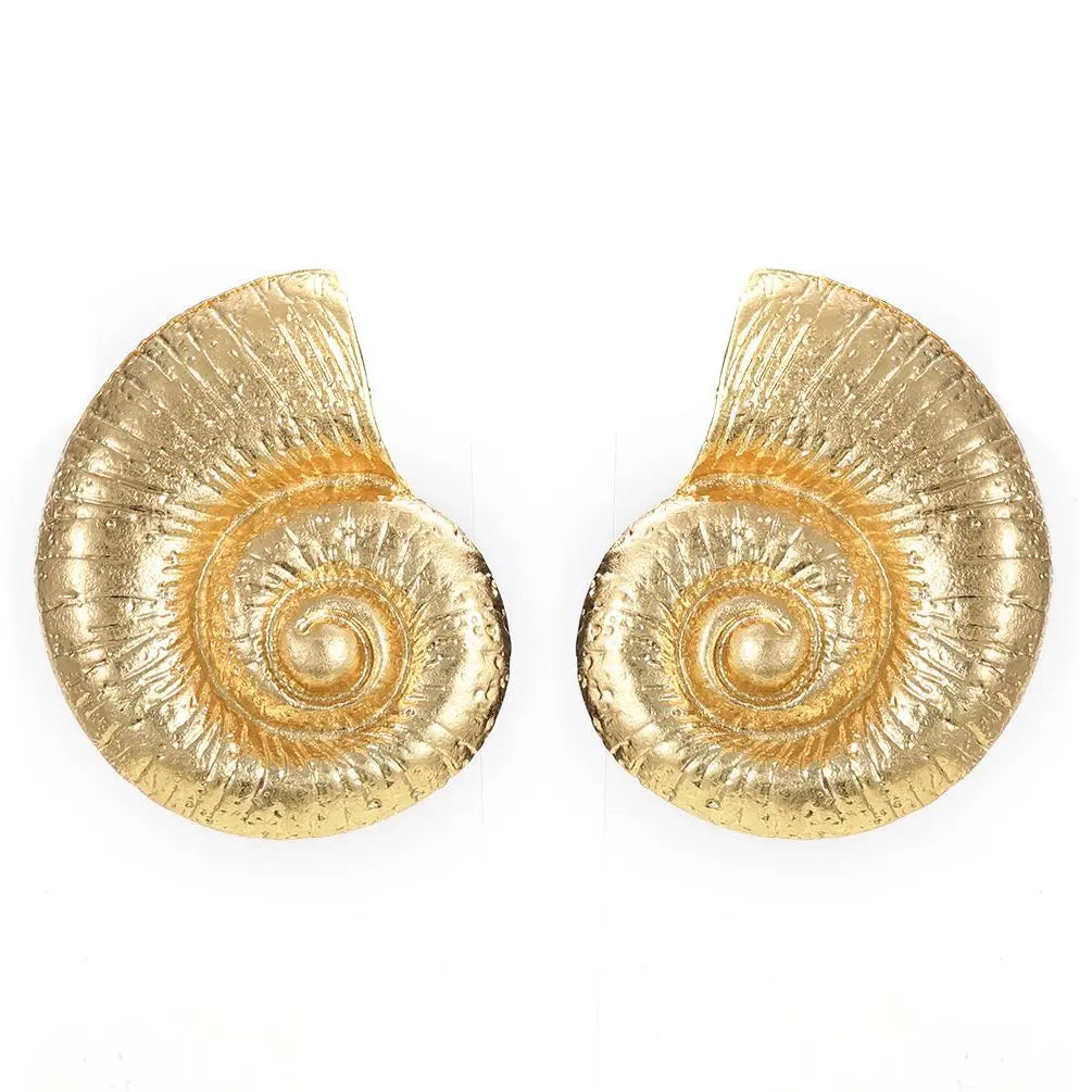 Tessic Vintage Conch Earring