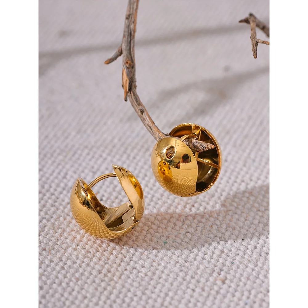 Tessic Ball Earrings