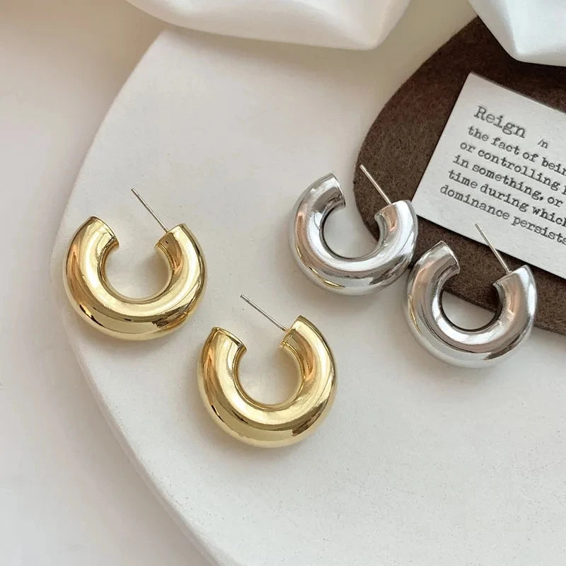 Tessic Round Hoop Earrings