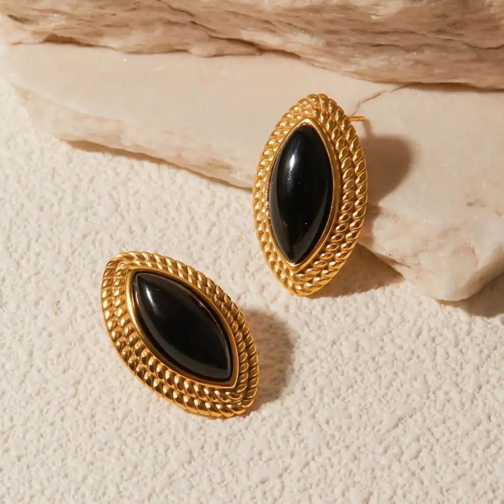Tessic Onyx Horse Eye Earrings