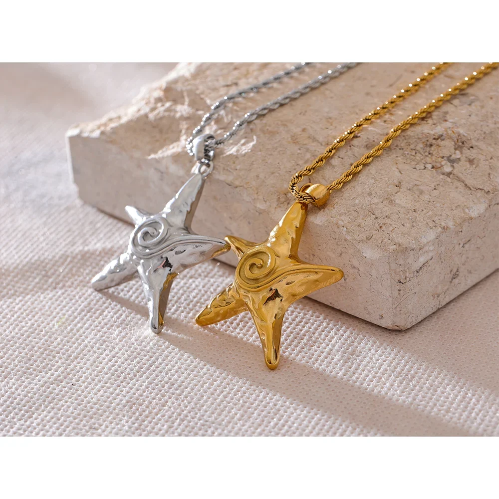 Tessic Starfish Pendant Necklace